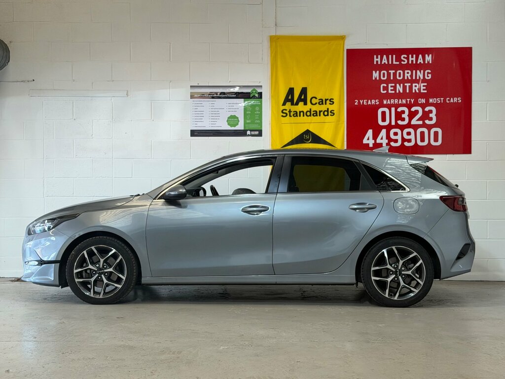 Kia Ceed 1.5 T-gdi 3 Hatchback Euro 6 S VN23RKF Silver #3