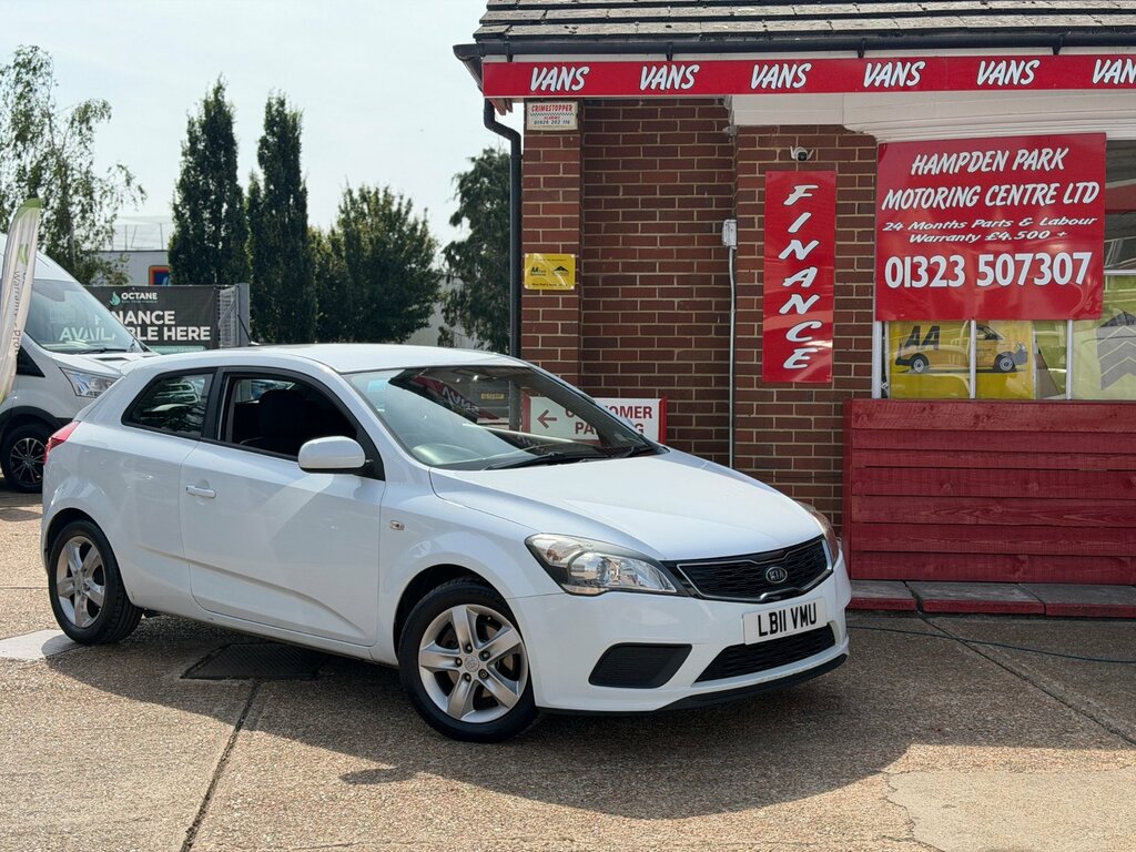 Kia Proceed 1.4 Vr-7 Hatchback 139 Gkm, 89 White
