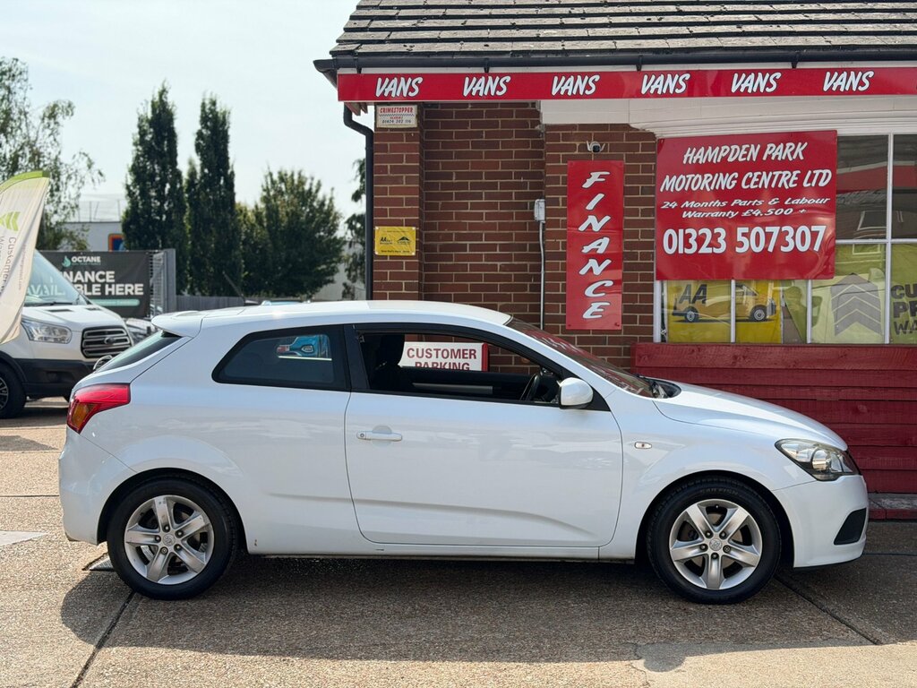 Kia Proceed 1.4 Vr-7 Hatchback 139 Gkm, 89 White #2