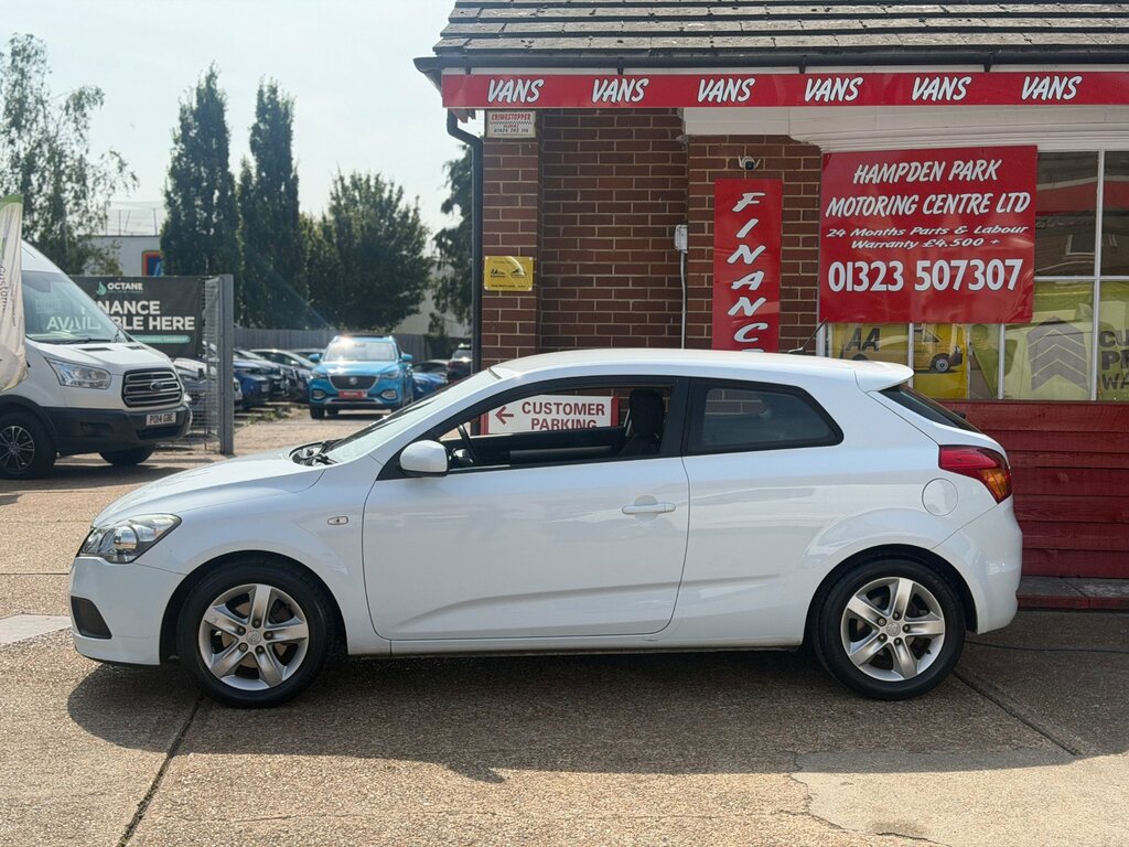 Kia Proceed 1.4 Vr-7 Hatchback 139 Gkm, 89 White #6