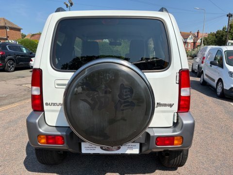 Suzuki Jimny 1.3 Adventure 4X4 White #5