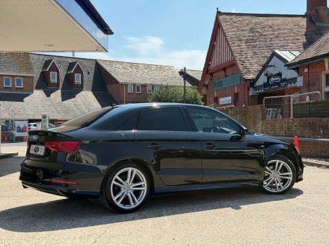 Audi A3 Tfsi S Line Black #2