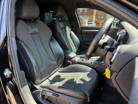 Audi A3 Tfsi S Line Black #3