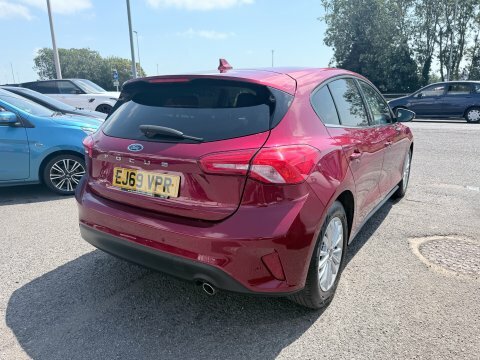 Ford Focus 1.0 Titanium EJ69VPR Red #5