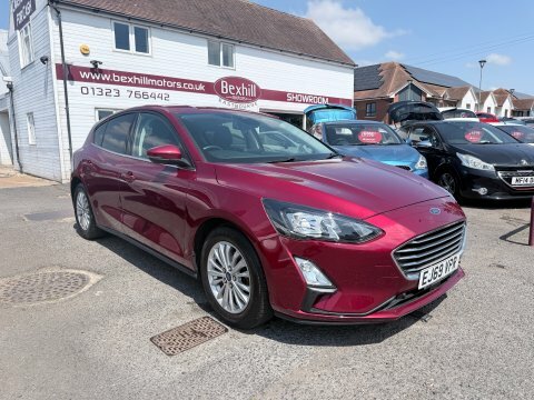 Ford Focus 1.0 Titanium EJ69VPR Red #4