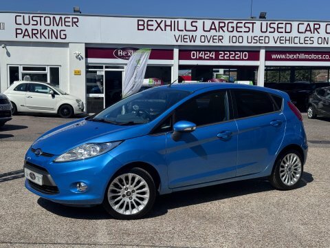 Ford Fiesta Titanium Blue