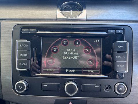 Volkswagen Passat Silver #17