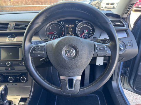 Volkswagen Passat Silver #13