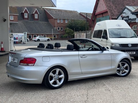 BMW 1 Series 118I Se Silver #2
