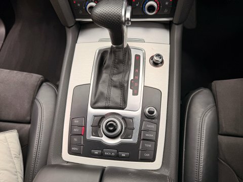 Audi Q7 3.0 Q7 S White #22