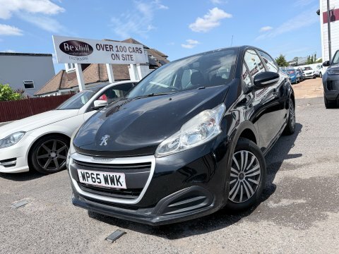 Peugeot 208 1.0 Access A Black #2