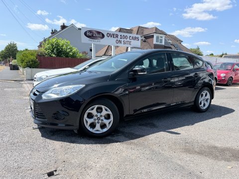 Ford Focus 1.6 Studio Black