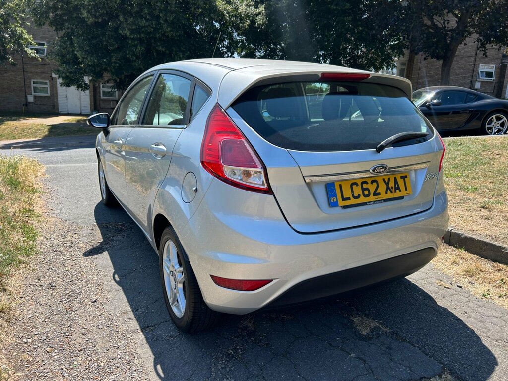 Ford Fiesta 1.25 Zetec Silver #4