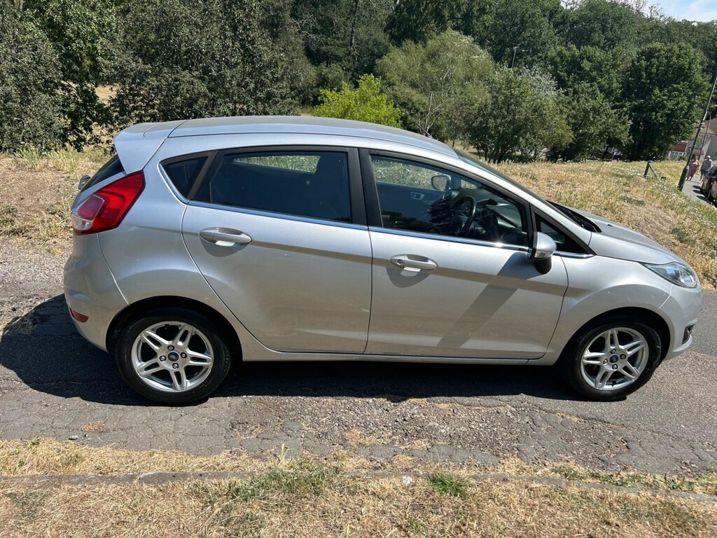Ford Fiesta 1.25 Zetec Silver #6