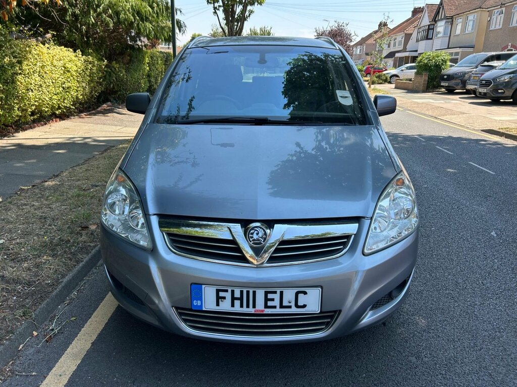Vauxhall Zafira 1.8 16V Elite Euro 5 Silver #3
