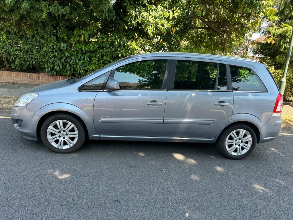 Vauxhall Zafira 1.8 16V Elite Euro 5 Silver #6