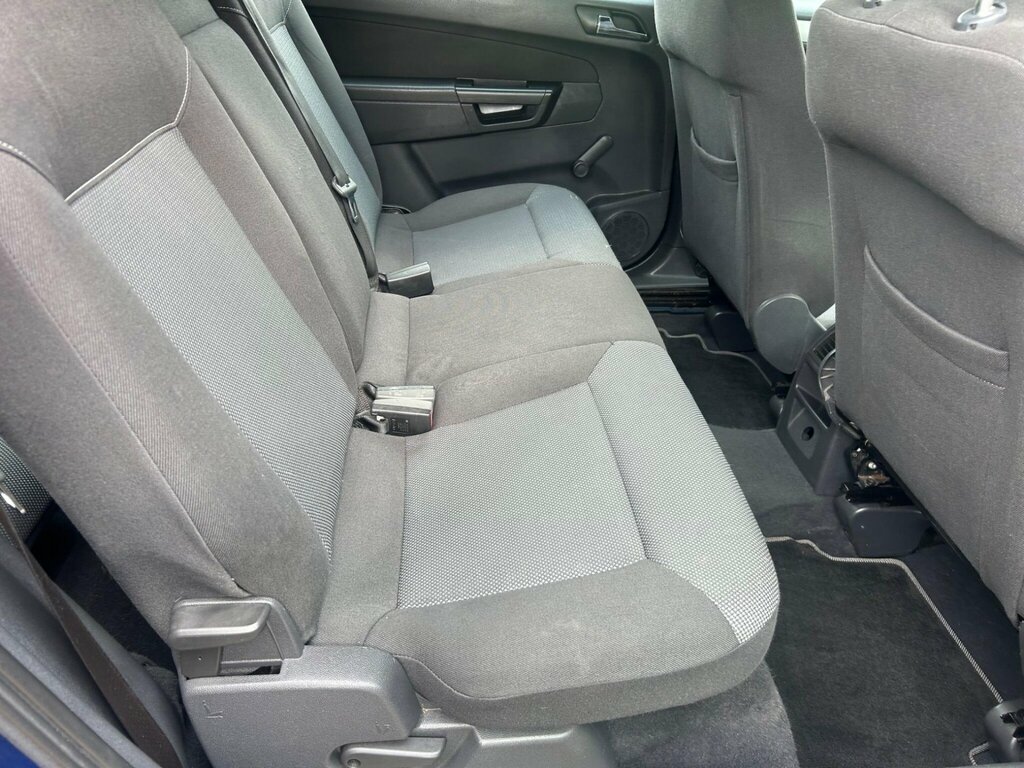 Vauxhall Zafira 1.6L Active Plus Silver #16