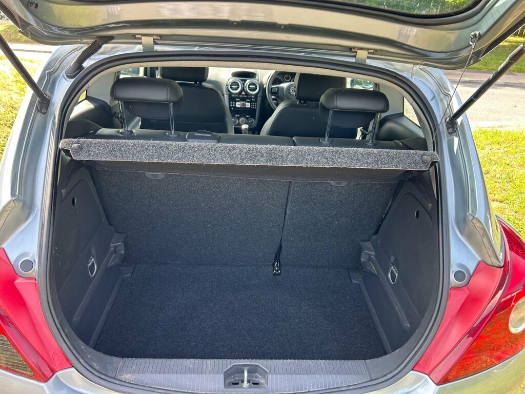 Vauxhall Corsa 1.4 16V Se Euro 5 Silver #24