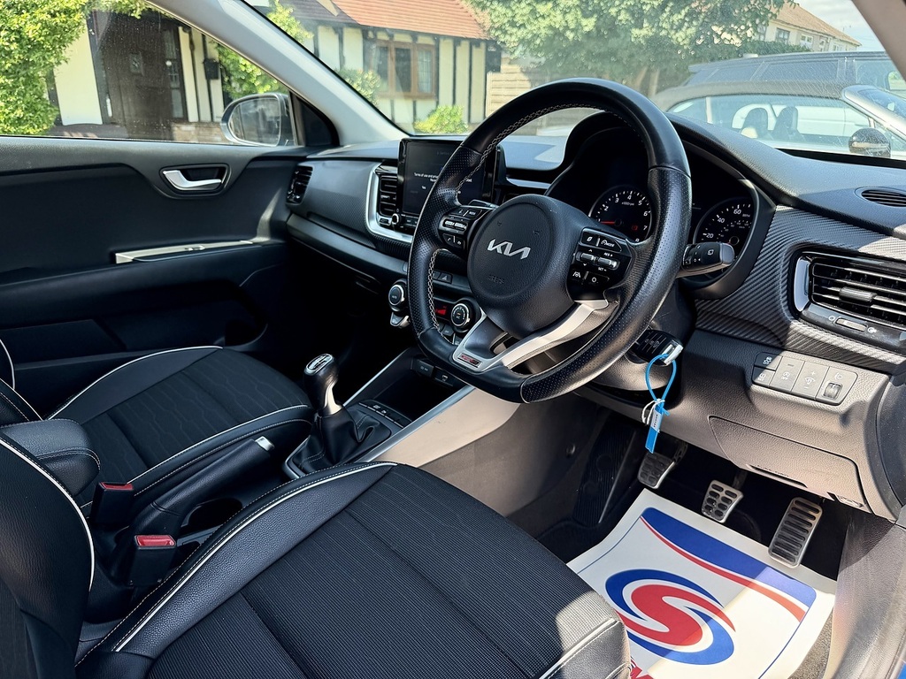 Kia Stonic 1.0 T-gdi 2 Black #22