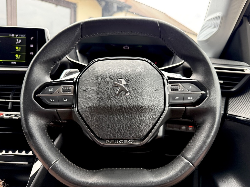 Peugeot 208 1.2 Puretech Active Premium Hatchback White #33