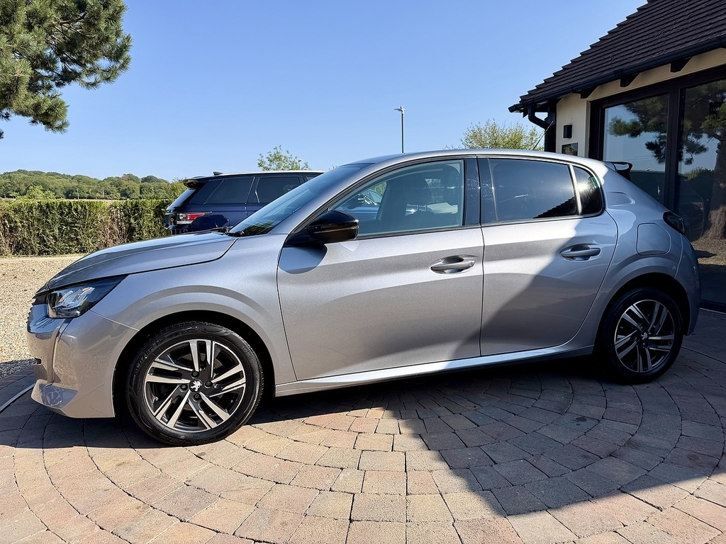 Peugeot 208 Puretech Allure Premium Grey #4