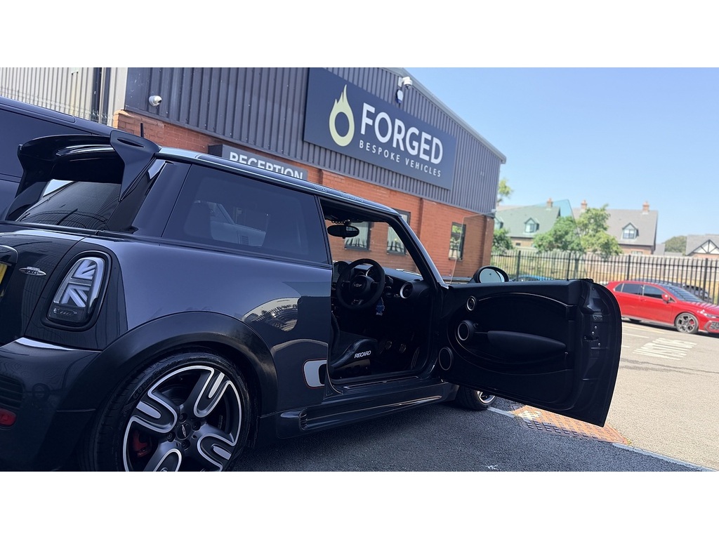 Mini Hatch 1.6L One D 90 Bhp Blue #24