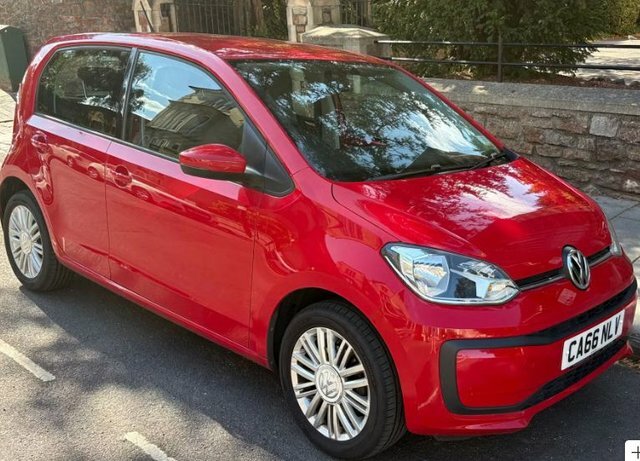 Volkswagen Up 2016 1.0 Move Up Hatchback Euro Red