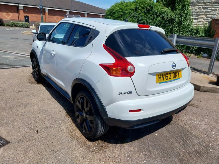 Nissan Juke N-tec White #4