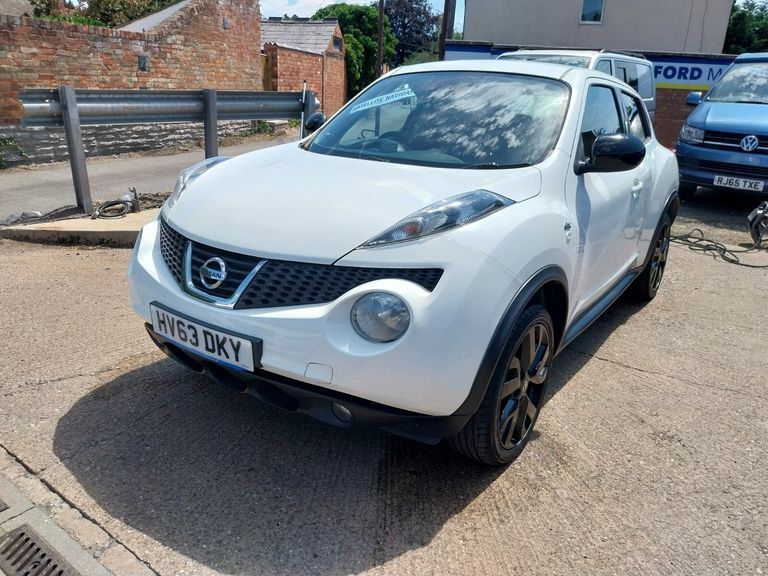 Nissan Juke N-tec White #3