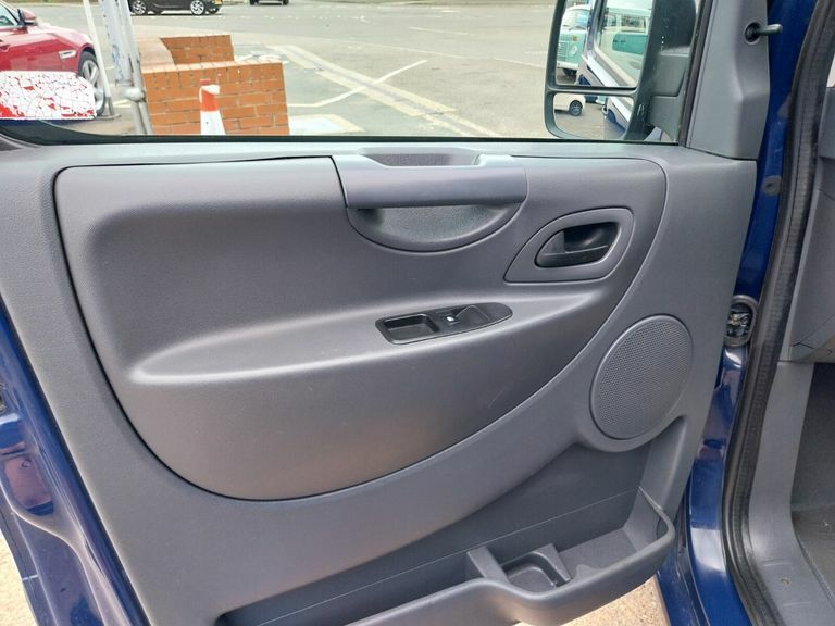 Citroen Dispatch 2.0 Hdi Sx Combi Fwd L1 H1 172 Brown #15
