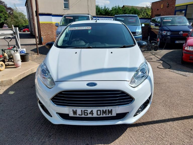 Ford Fiesta Zetec White #3