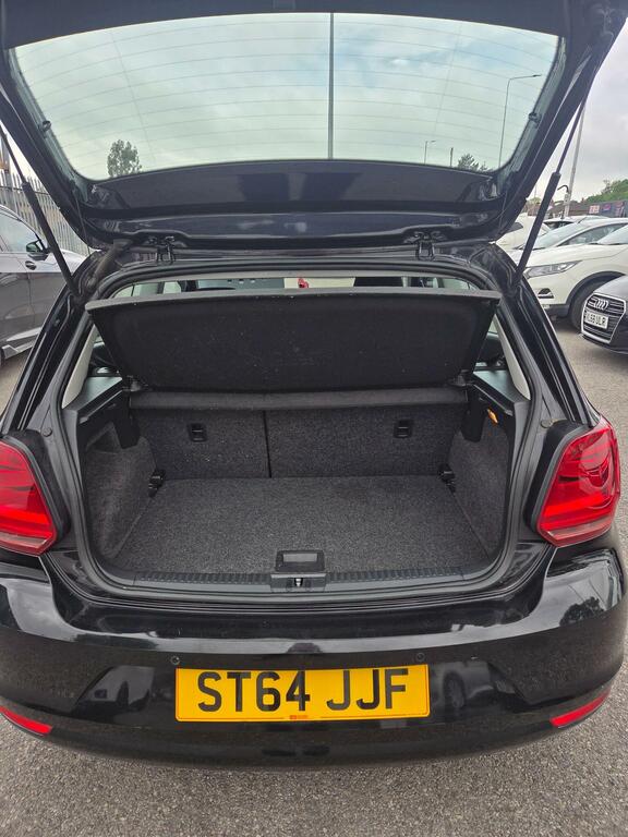 Volkswagen Polo Hatchback 1.4 Match Edition Dsg Euro 5 20146 Grey #4