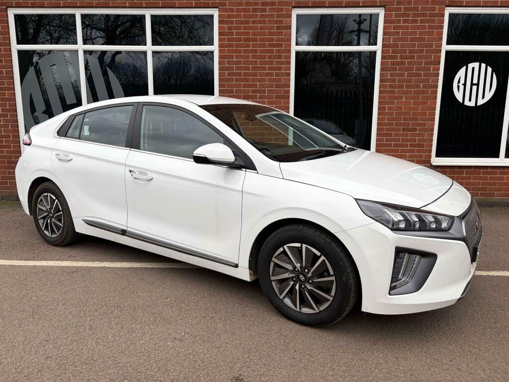 Hyundai Ioniq 38.3Kwh Premium KS71TPV White