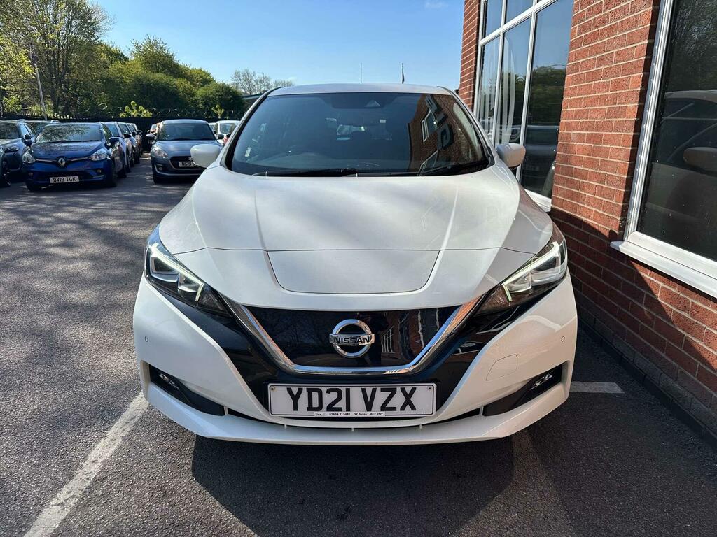 Nissan Leaf 40Kwh Tekna YD21VZX White #5