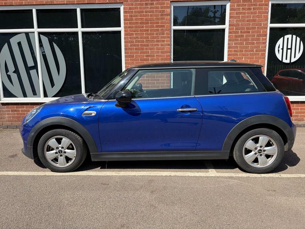 Mini Hatch 1.5 Cooper Classic Euro 6 Ss DX19KWL Blue #3