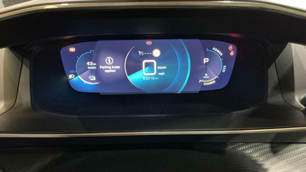 Peugeot e-2008 100Kw Gt Premium 50Kwh Red #10