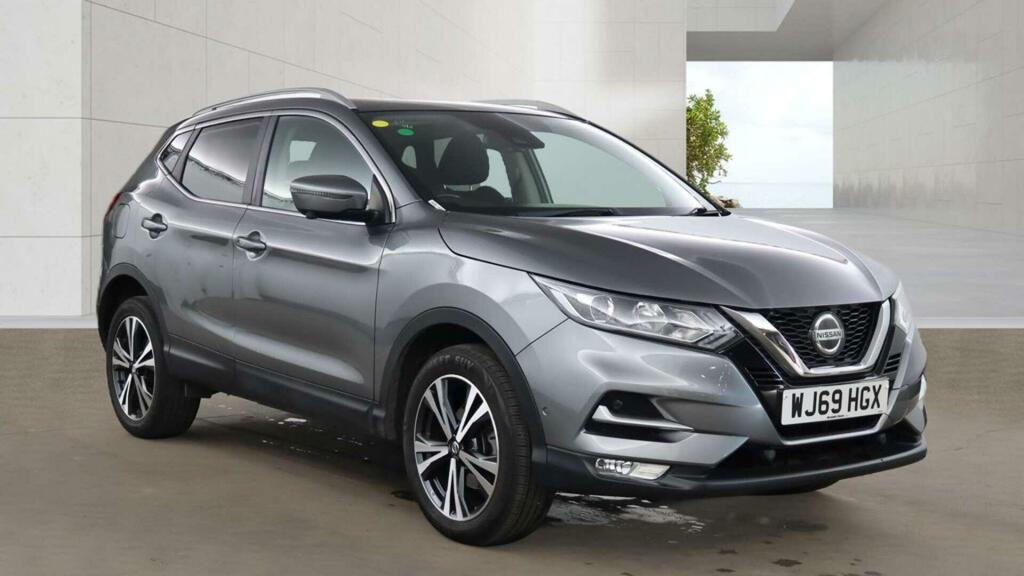 Nissan Qashqai 1.3 Dig-t N-connecta Euro 6 Ss Grey