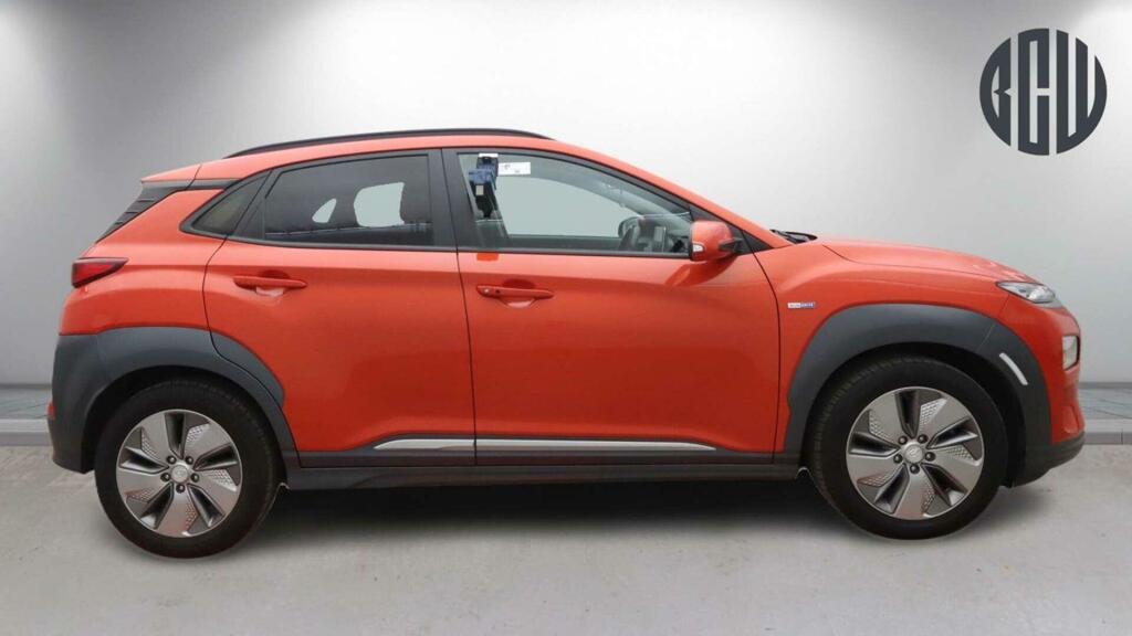 Hyundai Kona Premium Orange #4