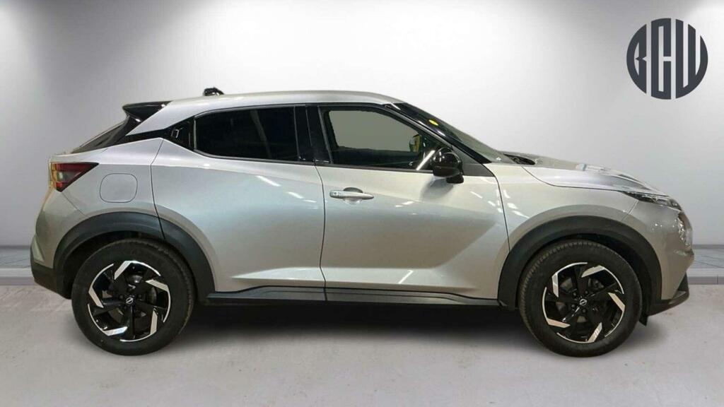 Nissan Juke N-connecta Silver #5