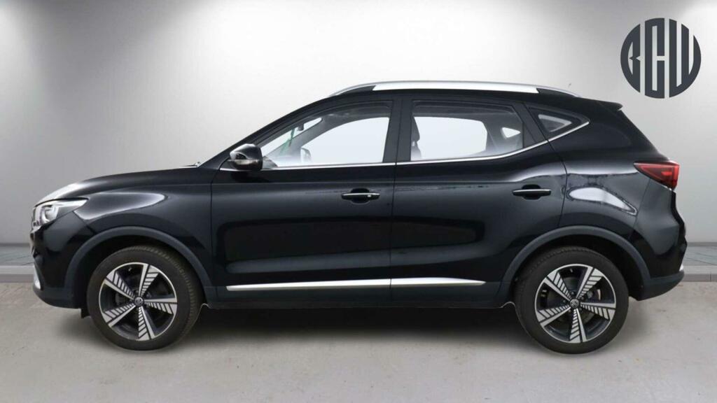MG ZS Exclusive Black #3