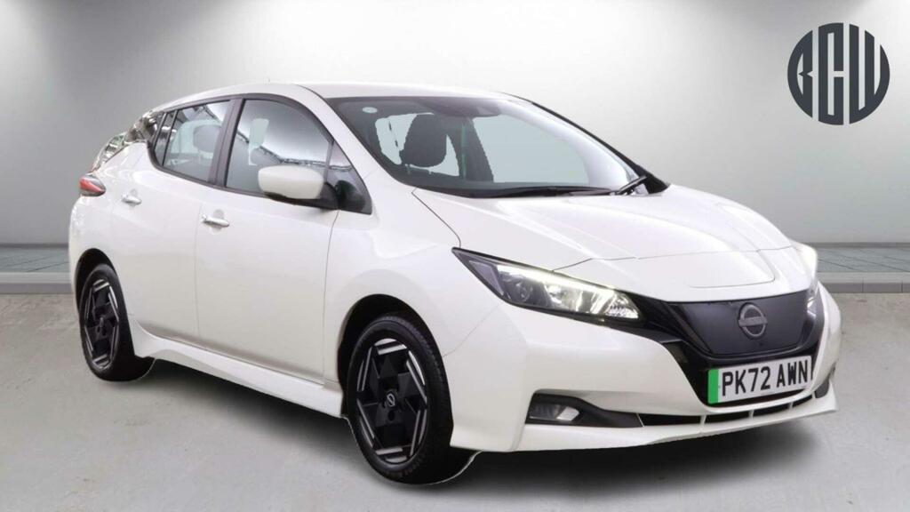 Nissan Leaf Acenta White
