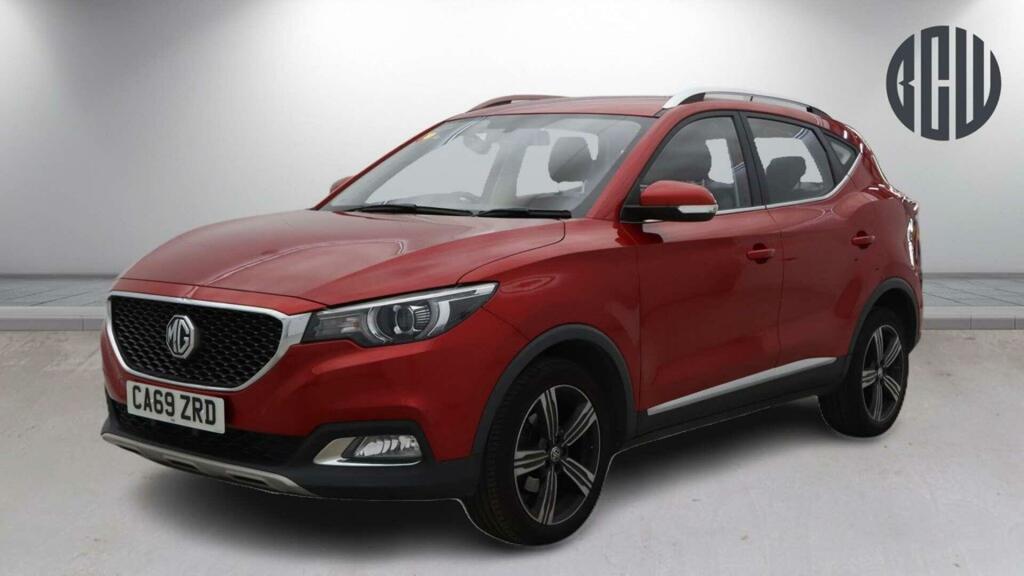 MG ZS Exclusive Red #2