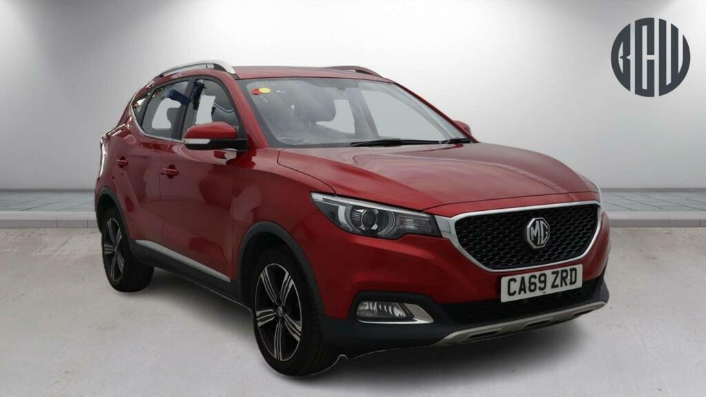 MG ZS Exclusive Red