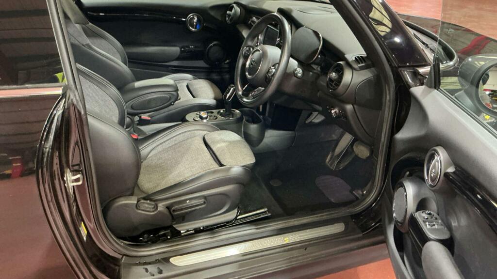 Mini Electric 32.6Kwh Level 2 Hatchback Silver #9