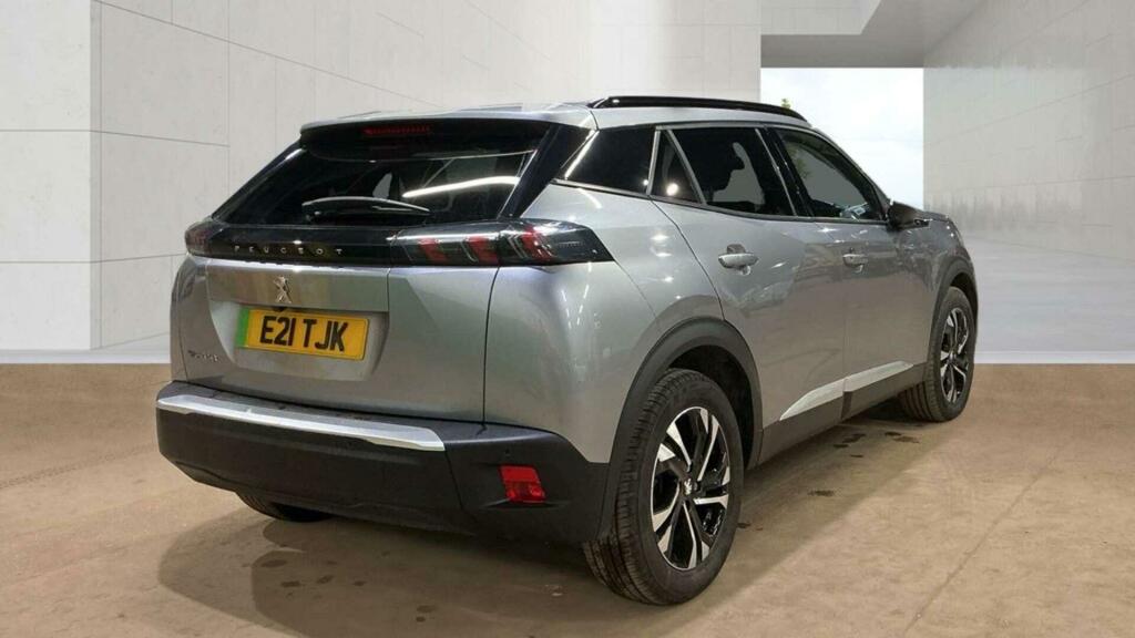 Peugeot e-2008 Allure Premium Grey #6