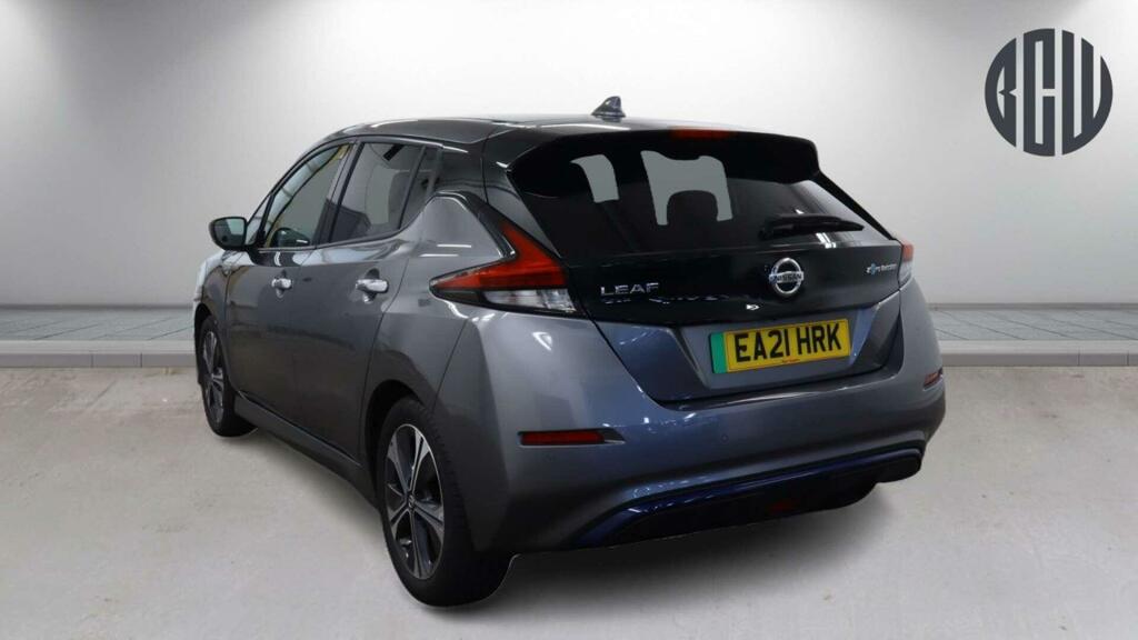 Nissan Leaf Tekna Grey #3