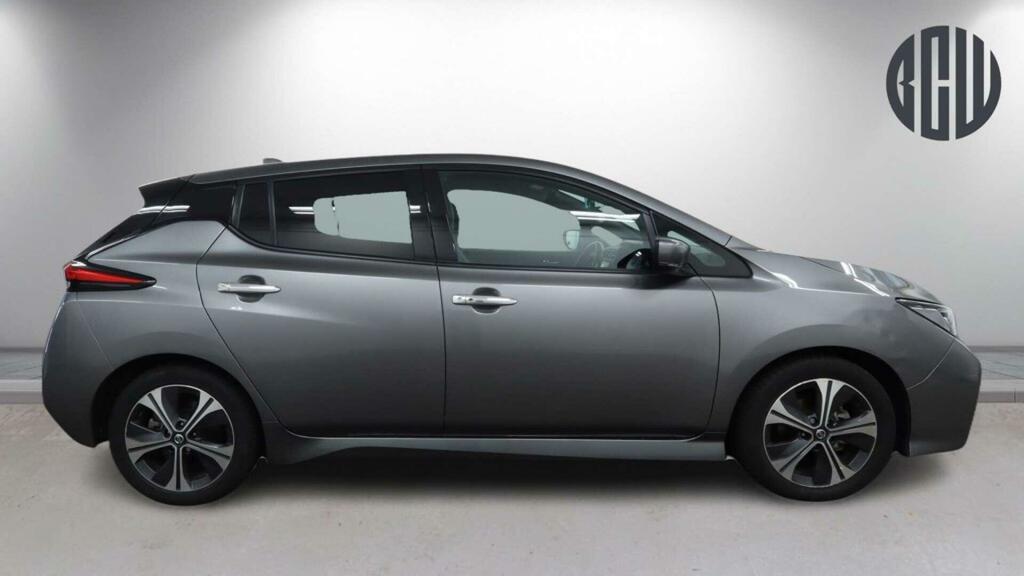 Nissan Leaf Tekna Grey #5