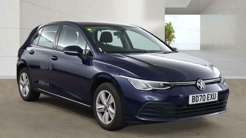 Volkswagen Golf Life Blue