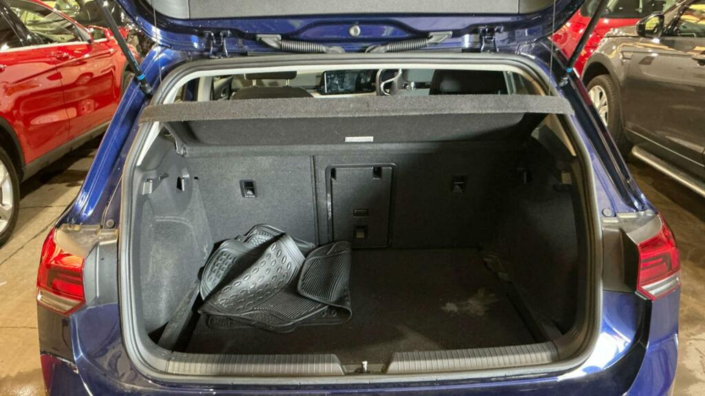 Volkswagen Golf Life Blue #6