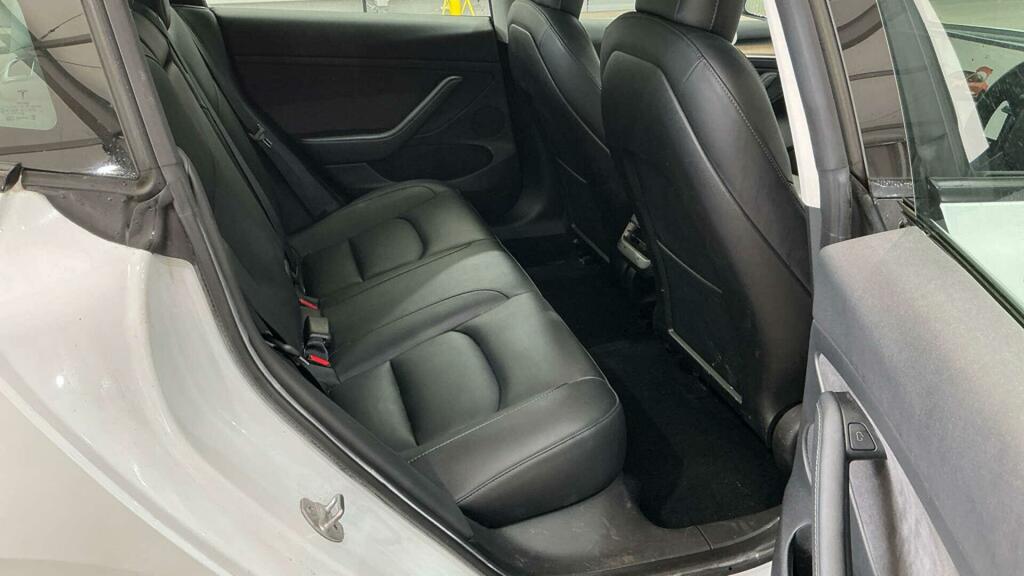 MG MG5 61.1Kwh Trophy Long Range Estate Red #8